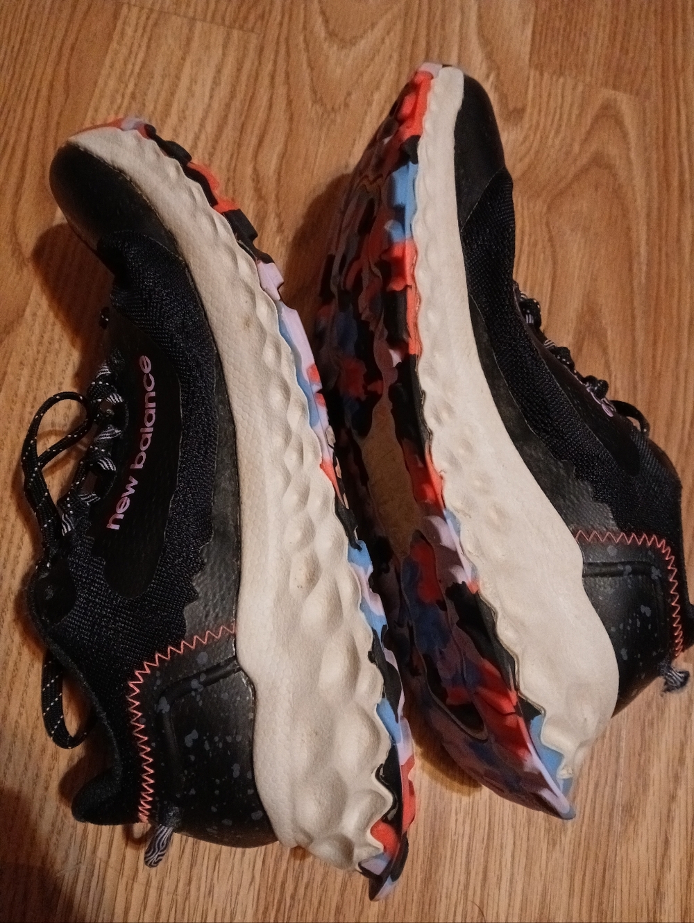 New Balance Women's Fresh Foam Multicolor Size 7.5 - Picture 3 of 12